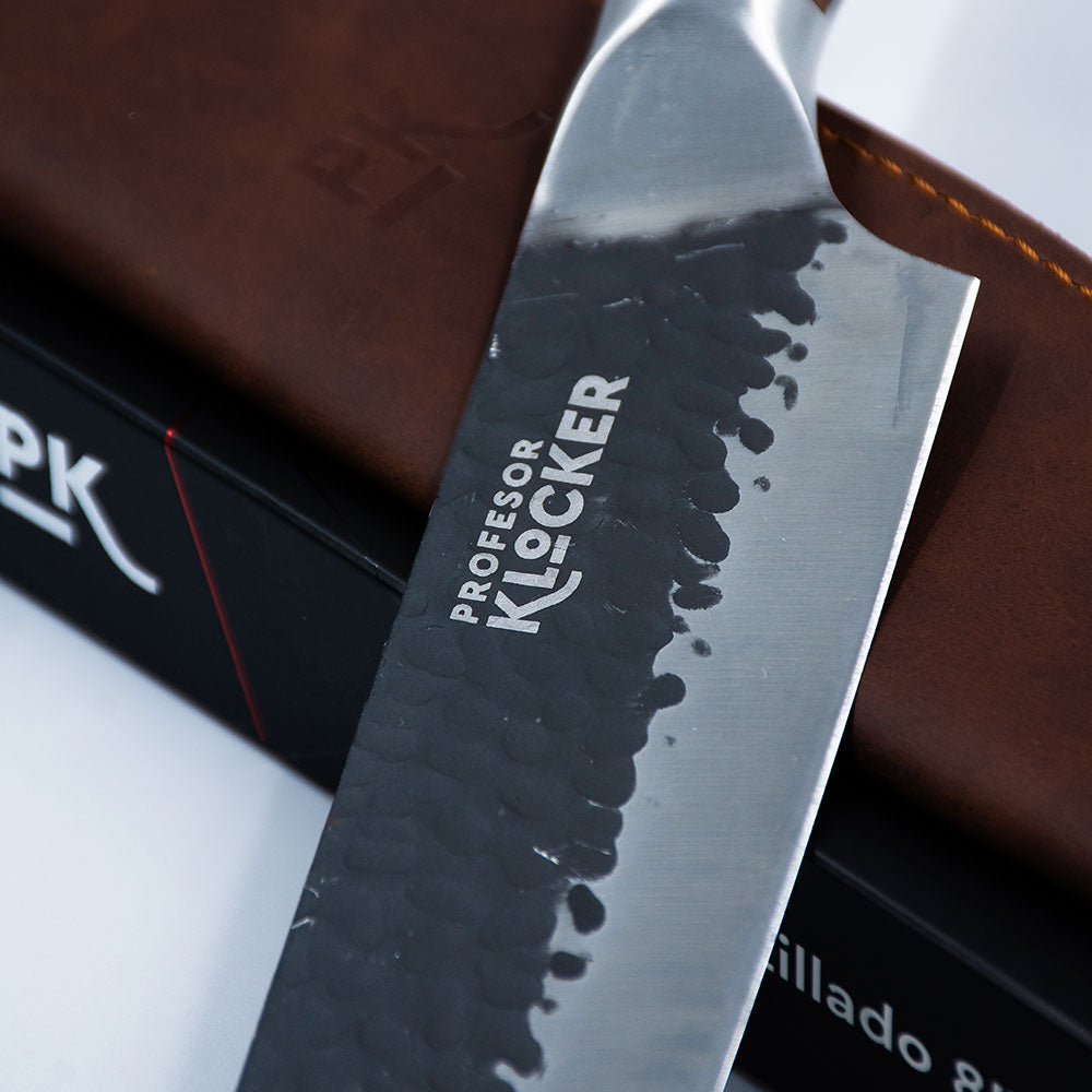 Cuchillo PK 8" Martillado con Funda de Cuero