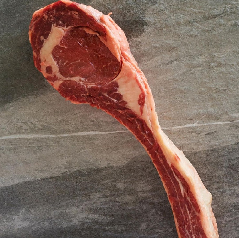Tomahawk Congelado Premium |1.45 kg| Hacienda Liguai SOLO COMUNAS EXPRESS